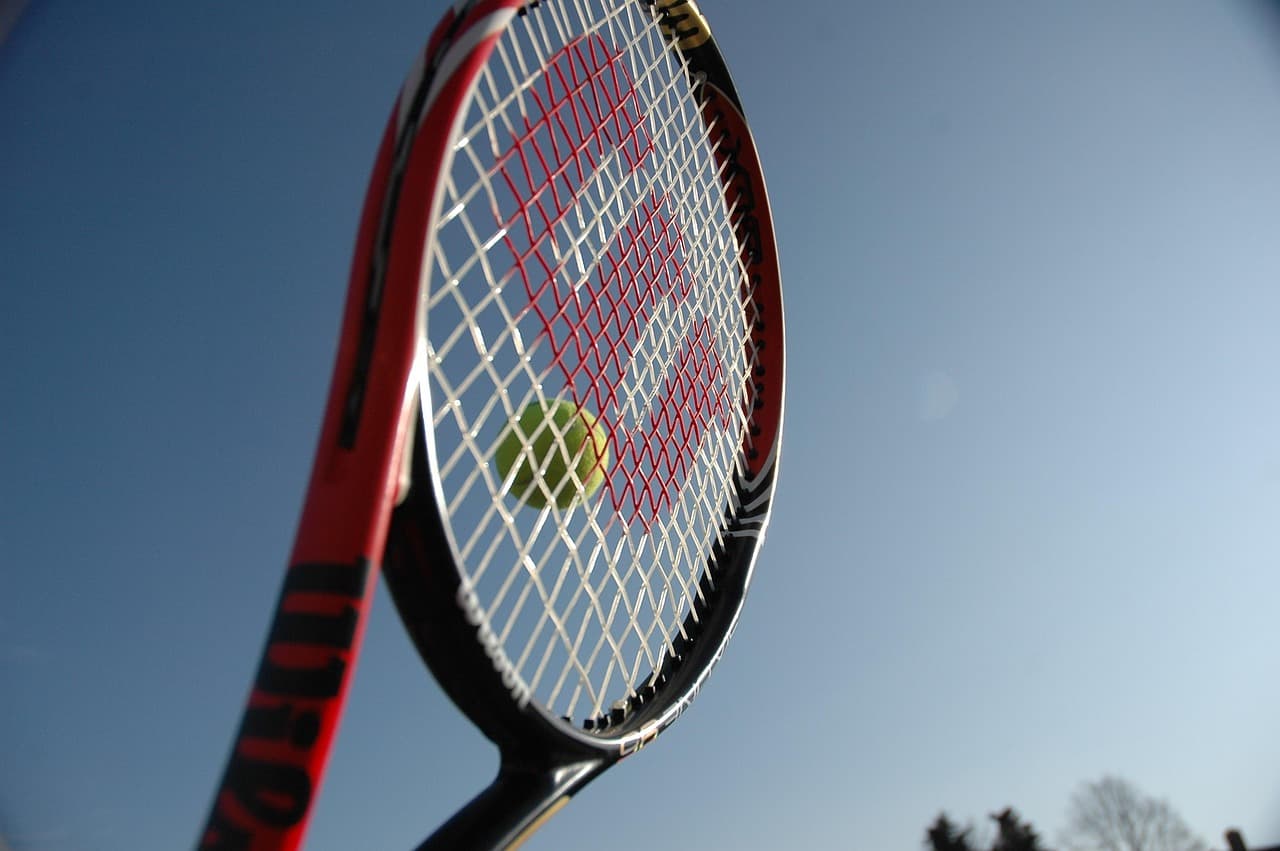 Tennis Legends Chris Evert and Martina Navratilova Team Up Against Cancer in New Documentary