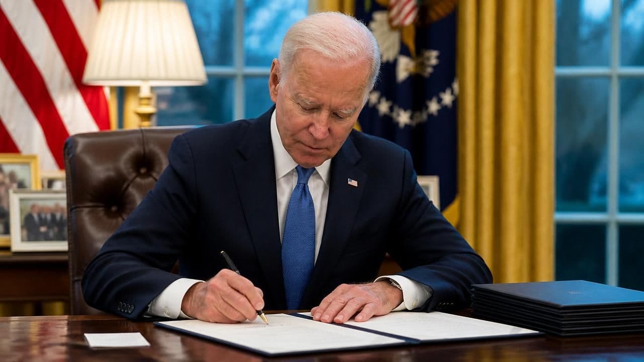 Biden Issues Preemptive Pardons for Fauci, Milley, and Jan. 6 Committee, Sparking Fifth Amendment Debate