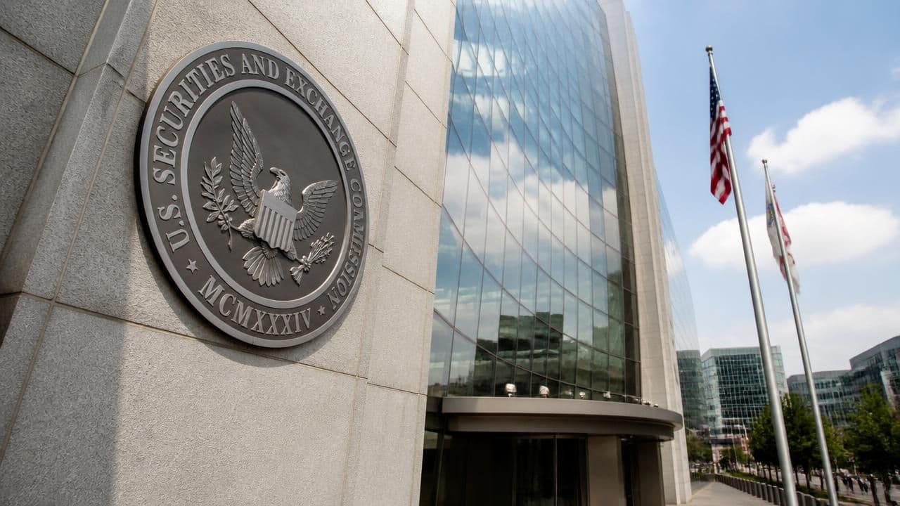 SEC Settles with Adit Ventures Over Pre-IPO SpaceX and Klarna Share Scheme