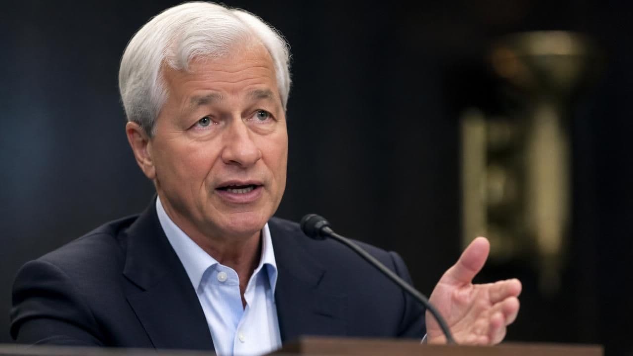 JPMorgan's Jamie Dimon Warns of High Leverage, Market Disruption Risks