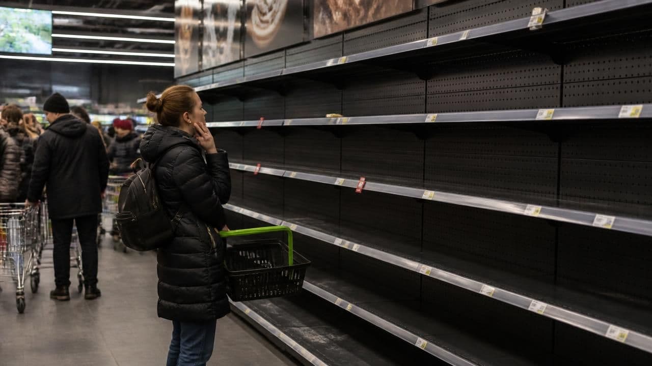 Russia's Jet-Powered Drone Strikes Empty Kyiv Supermarket Shelves and Rattle Ukrainians