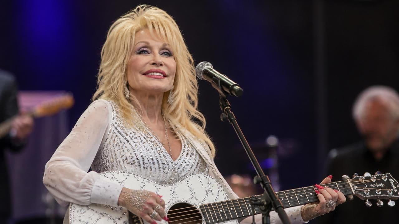 Dolly Parton, Country Music Icon and Beloved Storyteller, Dies at 80
