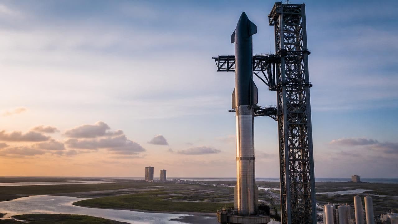 SpaceX to Attempt First-Ever Starship Catch on Flight 15 as AI Overtakes Starlink Revenue