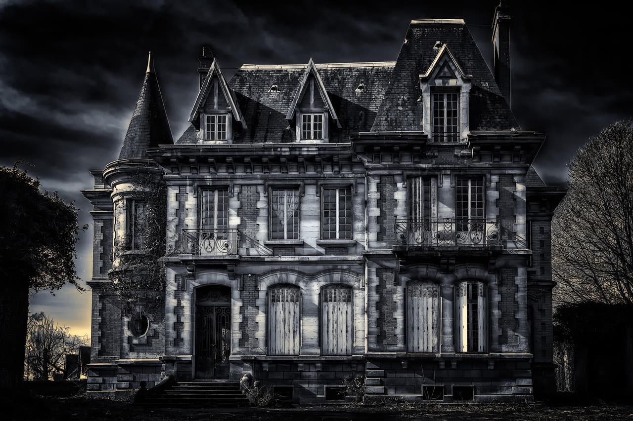 Horror Is Big Business: Resident Evil, 28 Years Later and the Economics of Fear