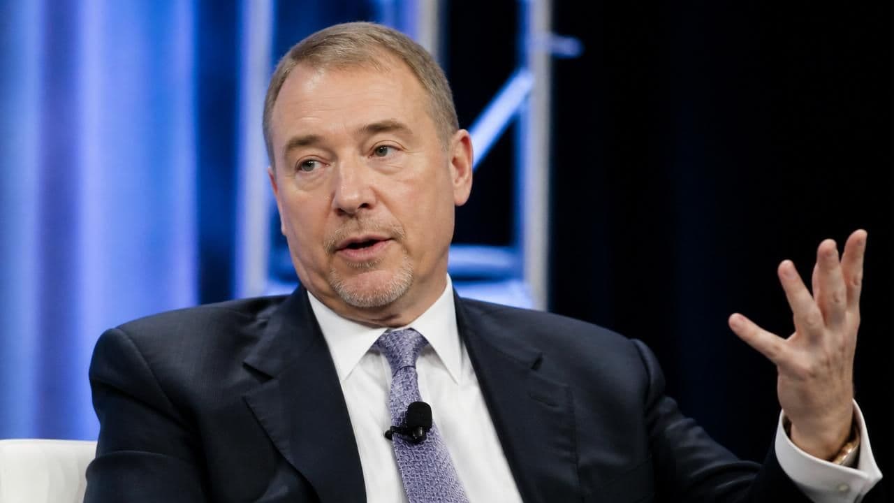Gundlach Warns of Bond Market 'Excesses,' Sees Fed on Hold as Yields Rise