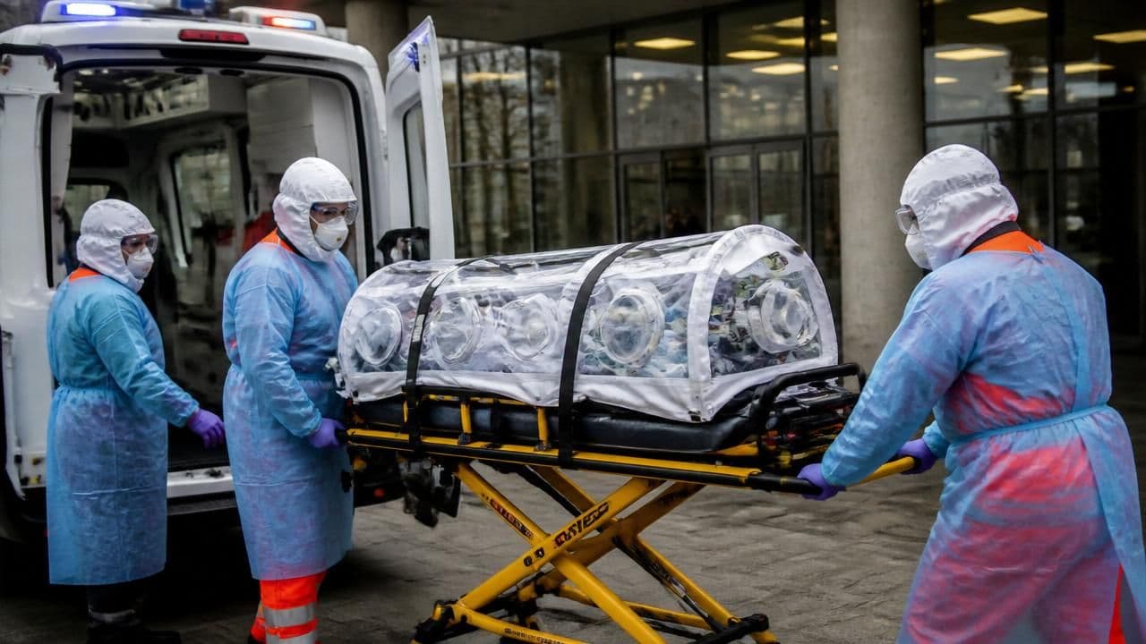 American Ebola Patient Flown to Germany Amid US Travel Restrictions