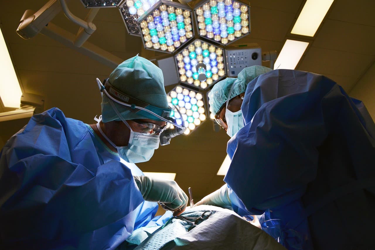 Measles Surge Across US and UK: Doctors Plead for Vaccination as Outbreaks Worsen