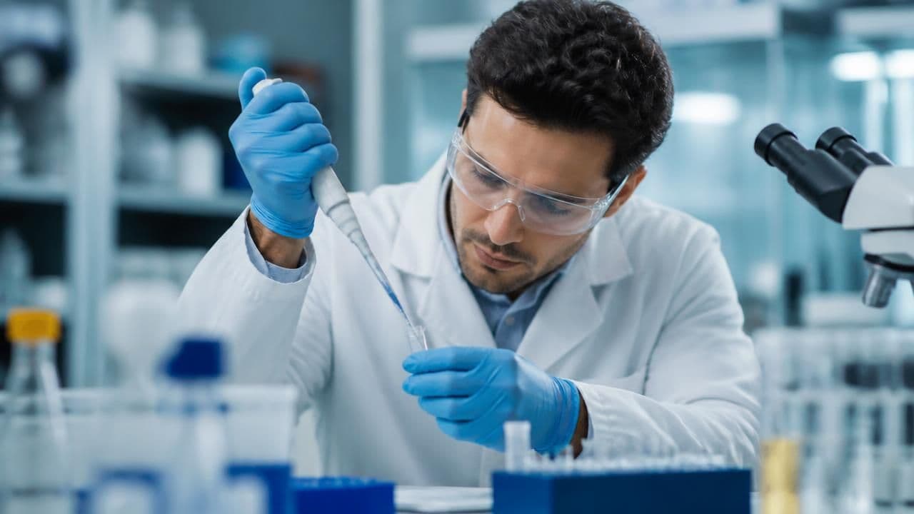 Forget GLP-1 Stocks, Baldness Drugs Are Wall Street's Next Goldmine