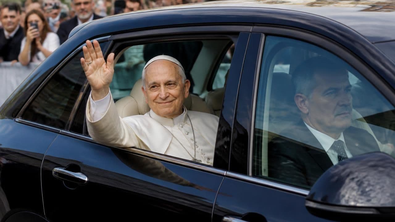 Pope Leo XIV Leaves Rome's Gemelli Hospital Four Days After Lung Cancer Surgery