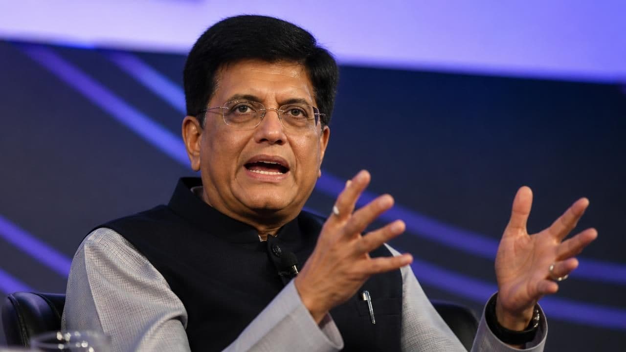 Goyal Says India Was 'Let Down Miserably' in Covid, Driving Self-Reliance Push