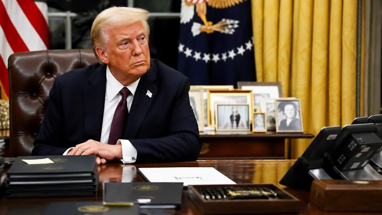 Judge Weighs Trump's $100K Truth Social Paywall as White House Press Fight Escalates