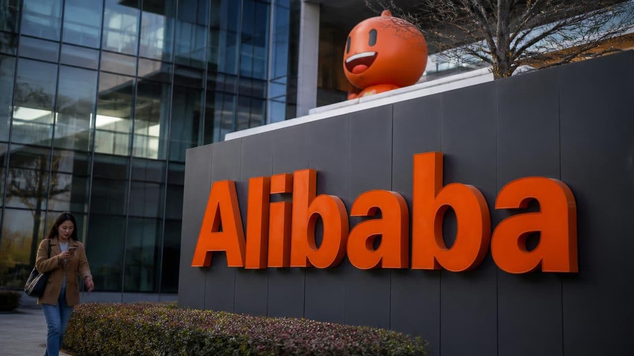 Alibaba's $10 Billion AI Share Sale Sparks Steepest Slide in Two Months as Hong Kong Tech Tumbles